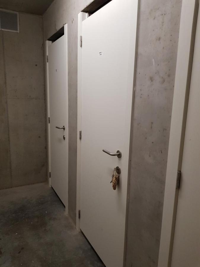 Koksijde Zeedijk La Digue 102 Appartement Met Garage - Lateraal Zeezicht Exterior photo